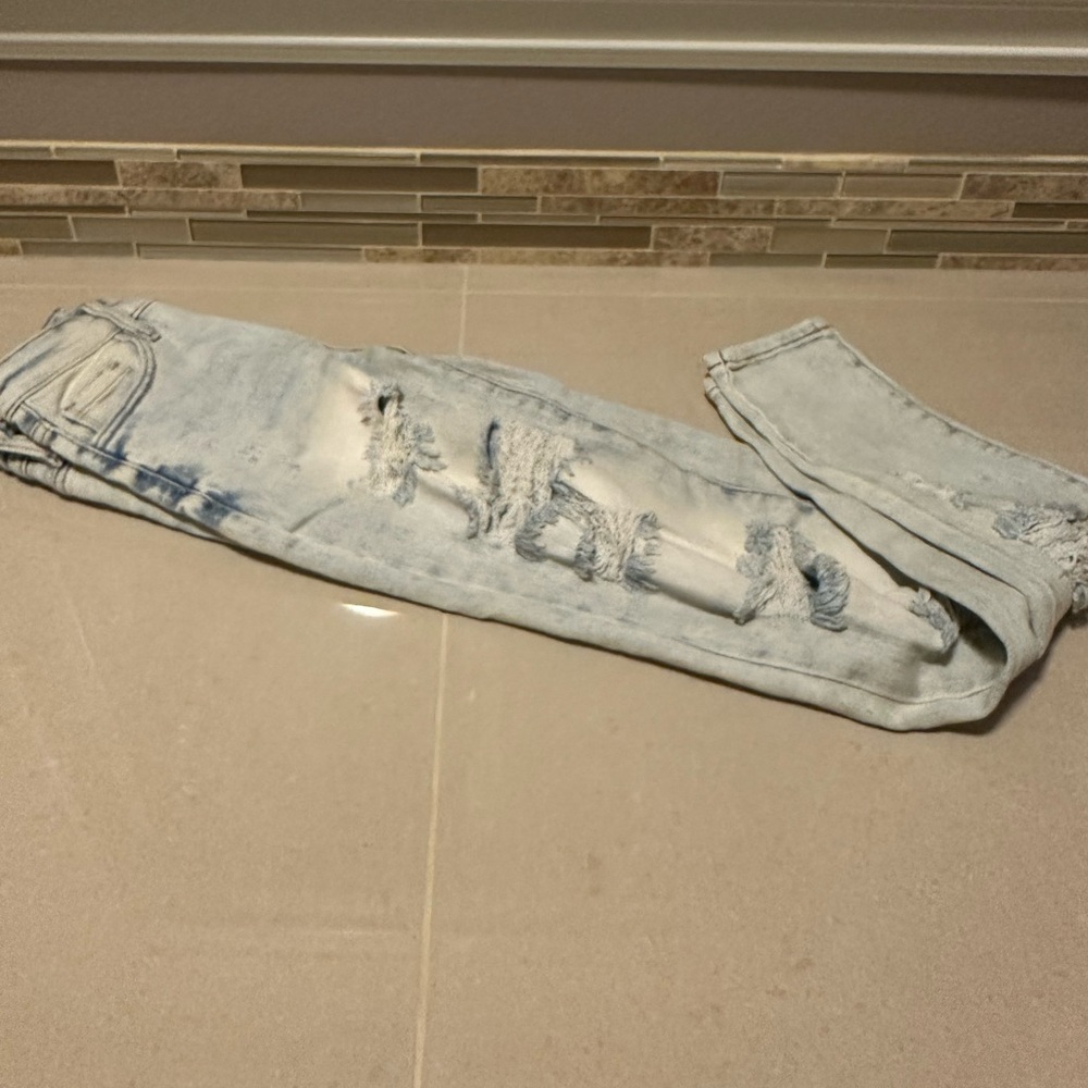 Women’s KanCan Destructed Skinny Jeans